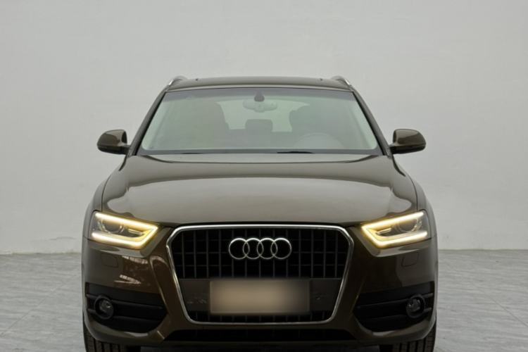 Used Audi Q3 2015 30 TFSI Comfort Model Exterior 1