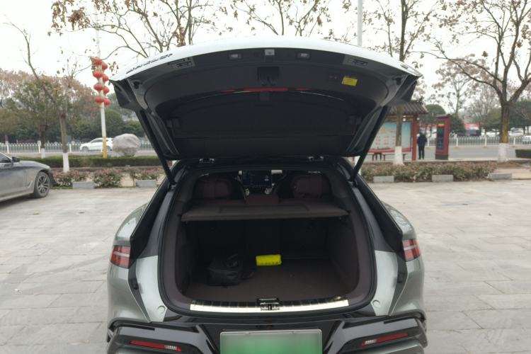 Used Denza Z9GT 2024 1100 Four-Wheel Drive Max Edition Trunk