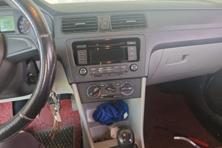 Used Skoda Rapid 2016 1.4L Manual Front-Wheel Drive Model