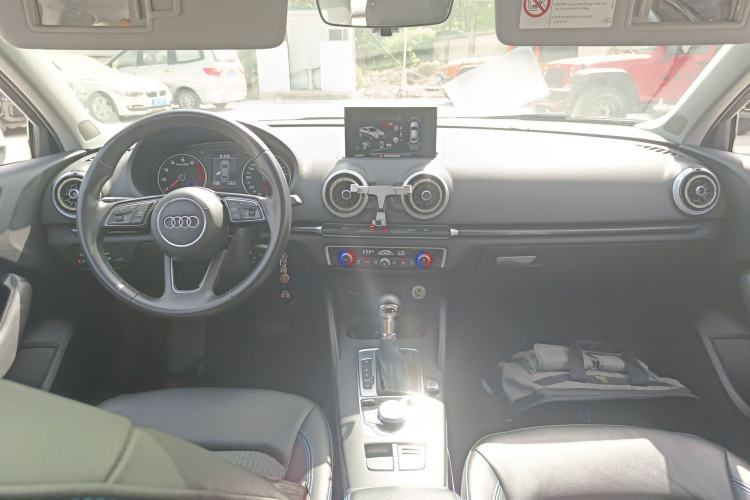 Used Audi A3 2019 Limousine 35 TFSI Fashion Edition China V standard
