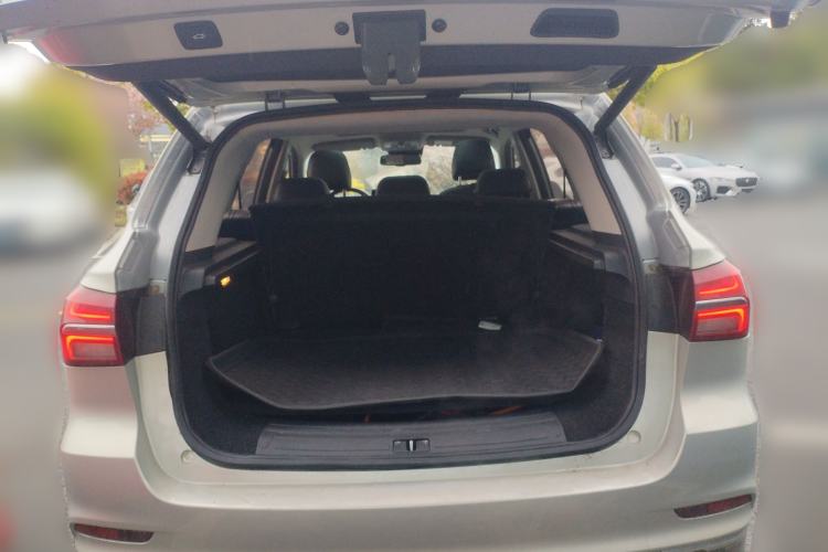 Used Roewe RX5 New Energy 2017 eRX5 50T Hybrid Connected Prestige Flagship Edition Trunk