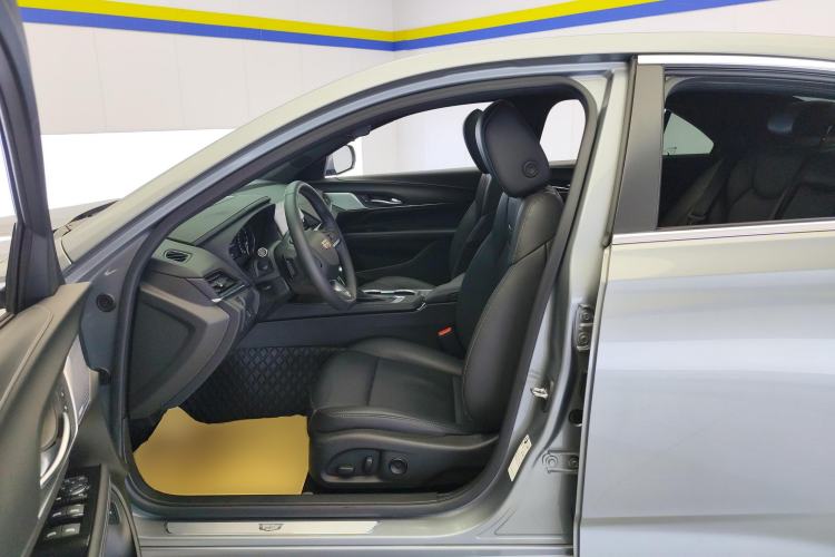 Used Cadillac CT4 2023 25T Luxury Model