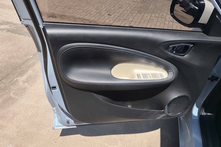 Used Wuling Bingo 2023 410 km Lingxi Deluxe Edition