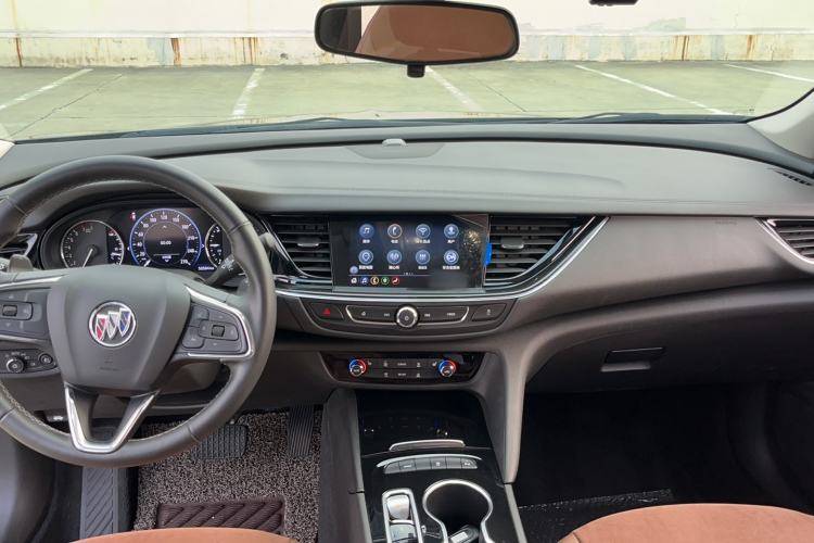 Used Buick Regal 2020 552T Luxury Version
