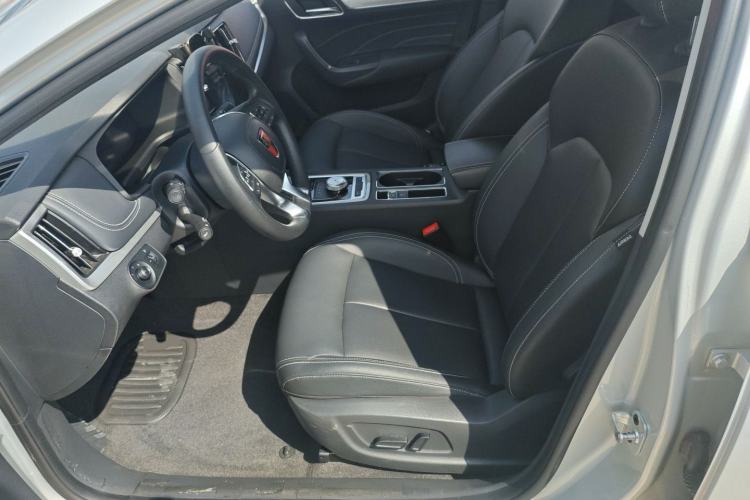 Used Roewe i6 New Energy 2017 45T Hybrid Connect & Smart Enjoyment Edition