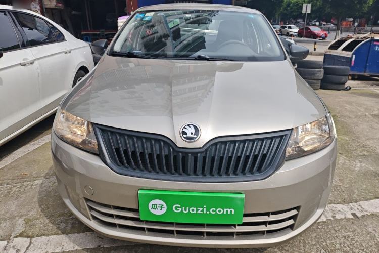 Used Skoda Rapid 2016 1.4L Manual Front-Wheel Drive Model Front