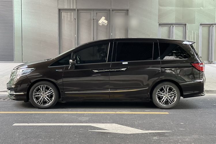 Used Honda Elysion 2019 2.0L Hybrid Supreme Edition
