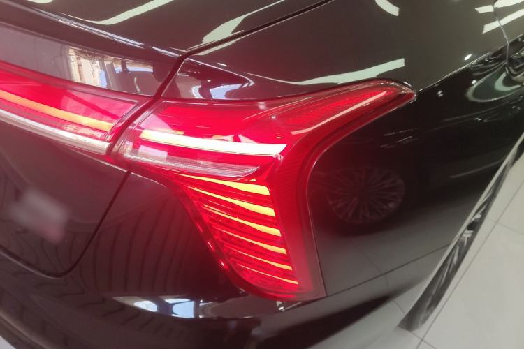 Used Hongqi H5 2024 2.0T Automatic Smart Connect Flagship Edition