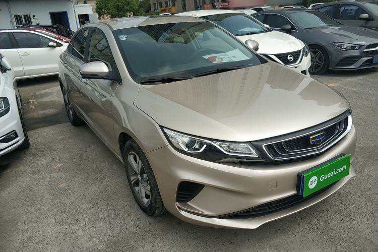 Used Geely Auto Emgrand GL 2017 1.8L Manual Elite Model Front Right 45 Deg