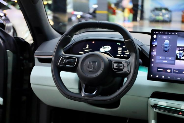 Used Zeekr 001 2025 WE Edition 100 kWh Rear-Wheel Drive
