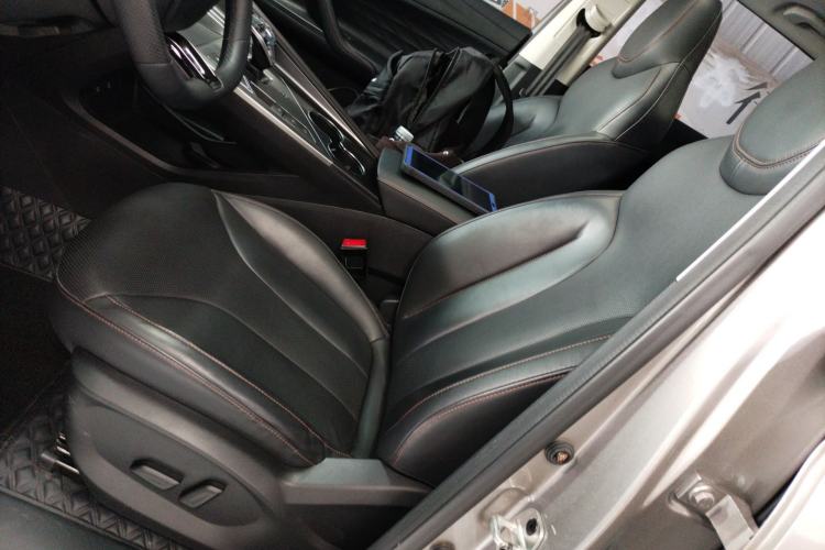 Used Roewe RX5 2023 1.5T Elite Edition
