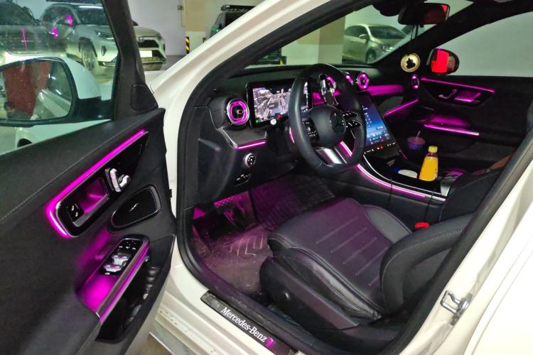 Used Mercedes-Benz C-Class 2024 Restyled C 260 L Sport Edition Driver Seat