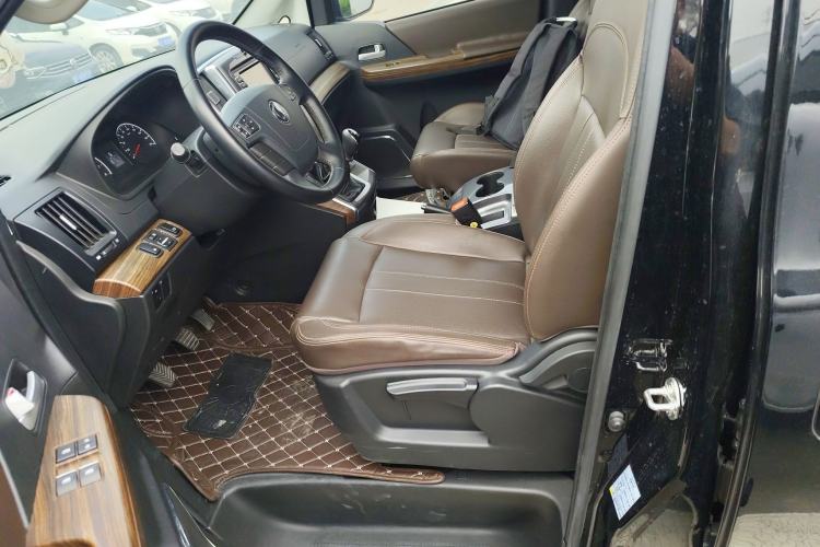 Used FORTHING Lingzhi PLUS 2021 2.0L Manual Luxury 7-Seater Left Front Seat