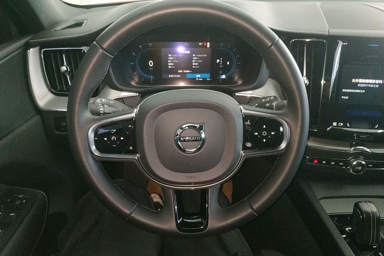 Used Volvo XC60 2022 B5 4x4 Smart & Advanced Sport Edition