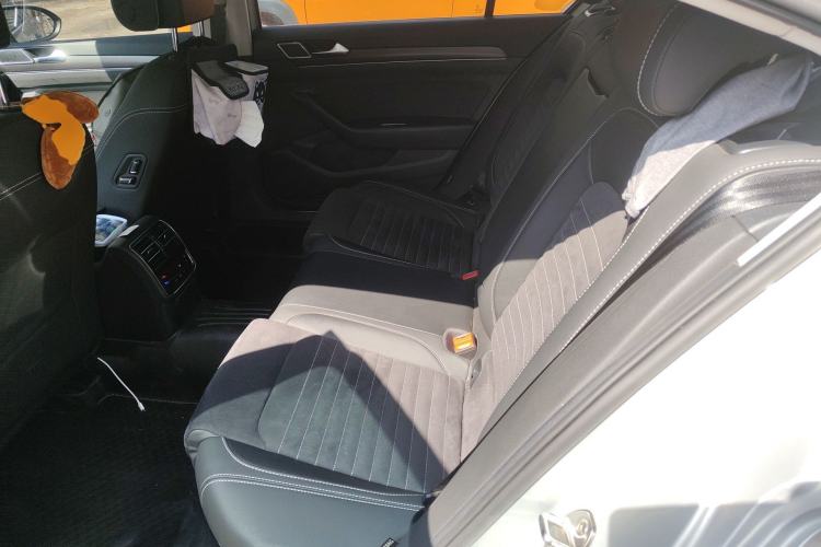 Used Volkswagen Magotan 2020 330TSI DSG Luxury Edition
