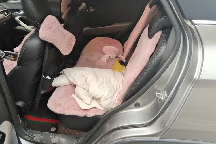 Used Baojun 510 2017 1.5L Automatic Fashion Model
