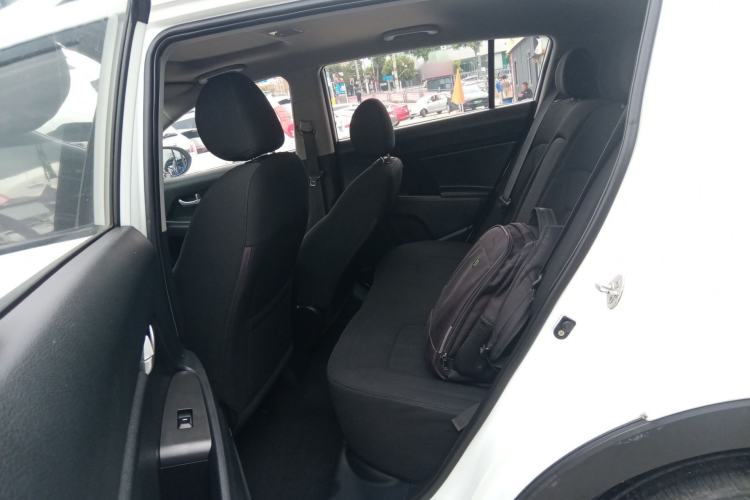 Used Kia Sportage R 2015 2.0L Automatic Two-Wheel Drive GL
