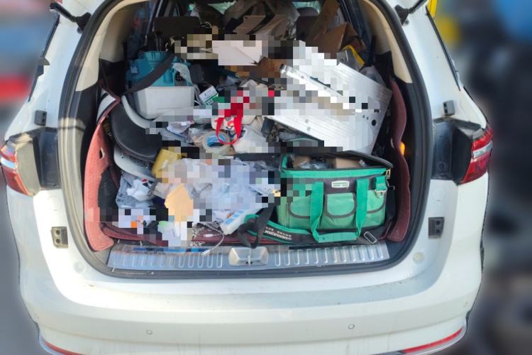 Used BYD Song MAX 2021 Upgraded Model 1.5T Automatic Luxury 6-Seater Trunk