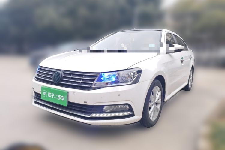 Used Volkswagen Lavida 2017 1.6L Manual Comfort Edition