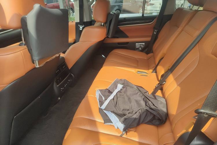 Used Lexus LX 2019 570 Dynamic Luxury Edition
