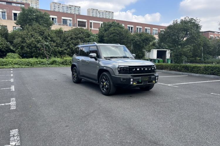 Used JETOUR Traveler C-DM 2024 C-DM 208KM Mountain & Wilderness Edition
