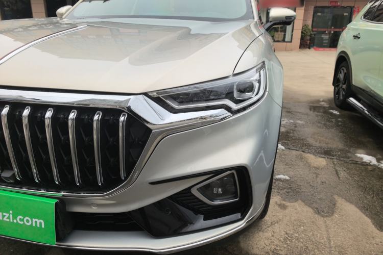 Used Hongqi HS5 2022 Facelifted Version 2.0T Smart Connect Flagship All-Wheel-Drive Edition
