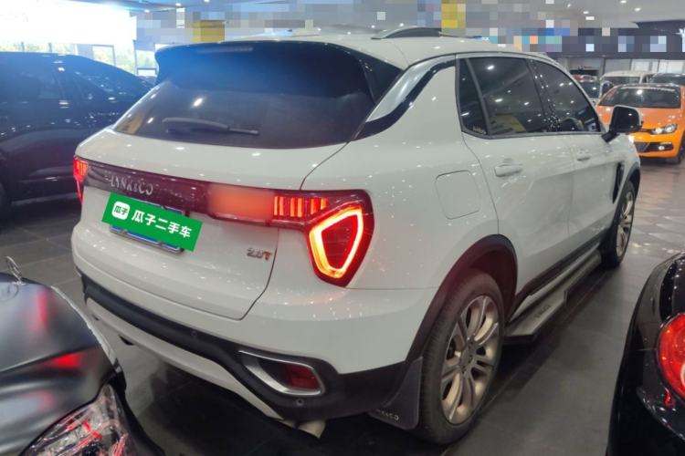 Used Lynk & Co 01 2017 2.0T Two-Wheel Drive Pro Edition Rear Right 45 Deg