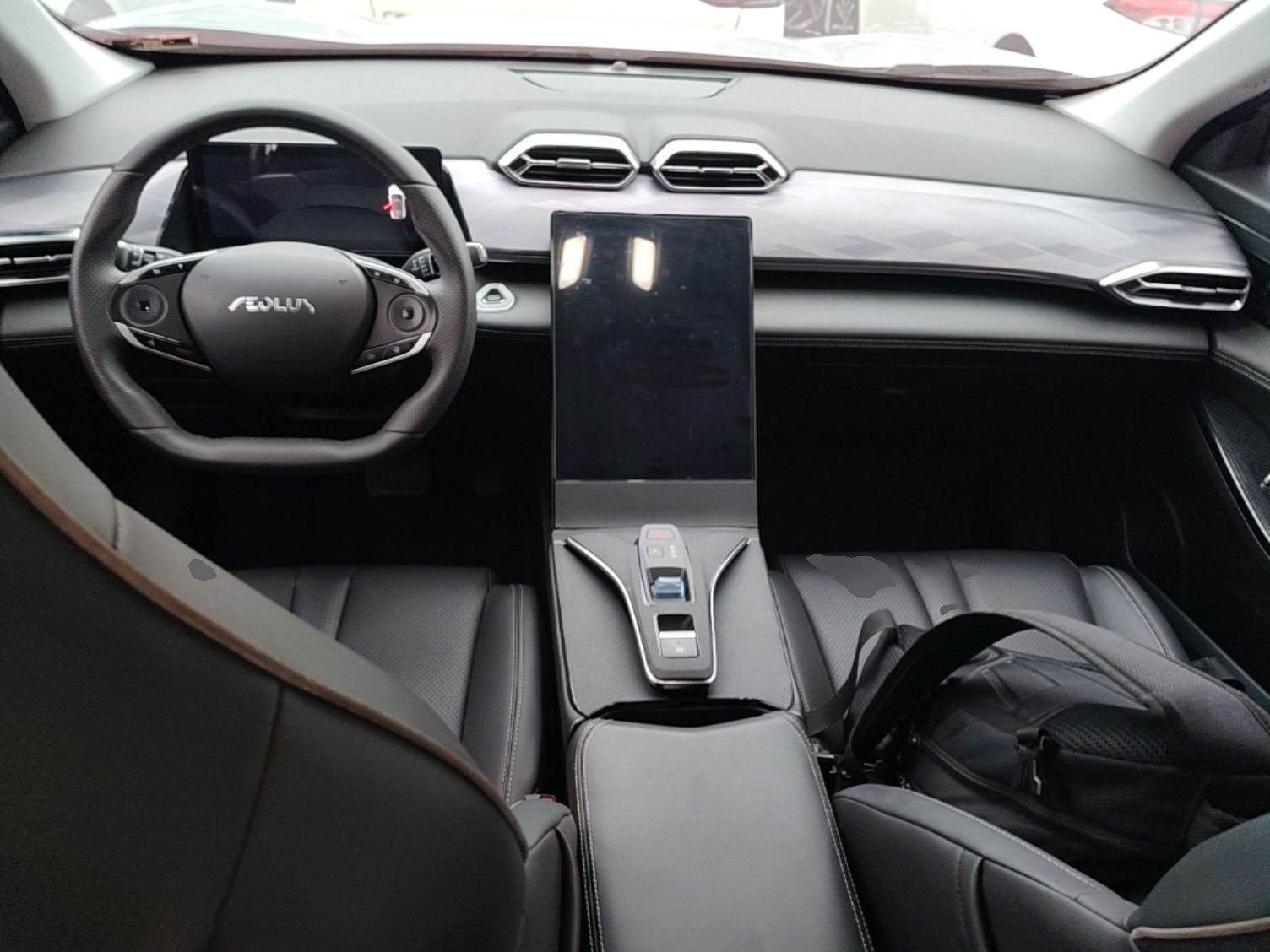 Dongfeng Aeolus Mage 2024 Honor Edition 1.5T Luxury Model — снимка 12