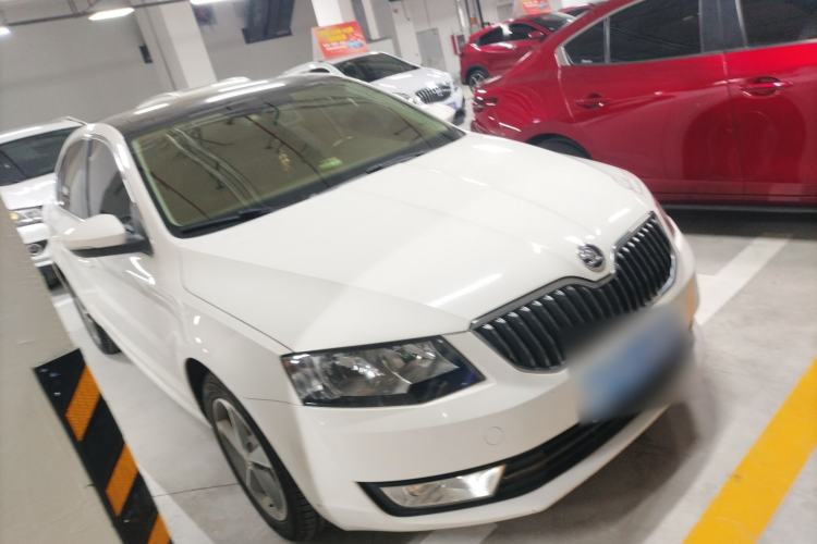 Used Skoda Octavia 2016 1.6L Manual Smart Drive Version
