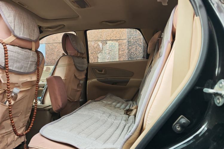 Used Hyundai Tucson 2009 2.0L Manual Two-Wheel Drive Fashion Edition
