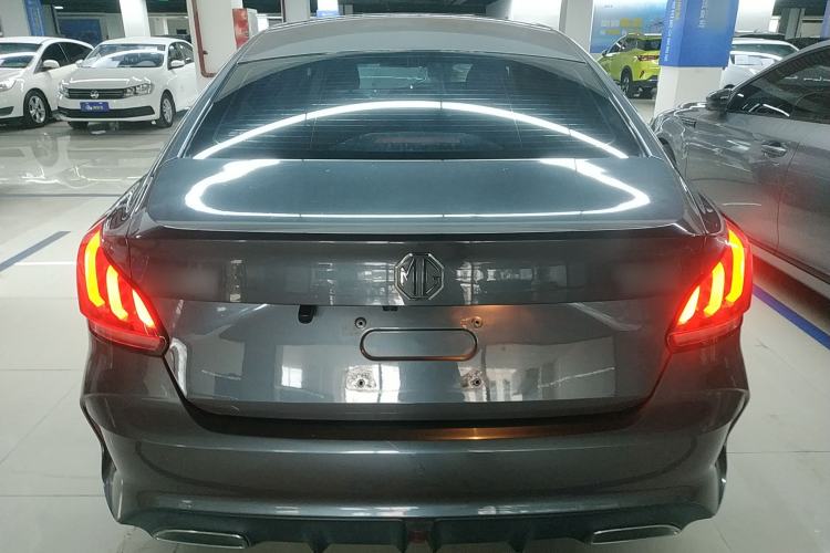 Used MG 5 2021 Revised 300TGI DCT Qingshè Luxurious Enjoyment Edition