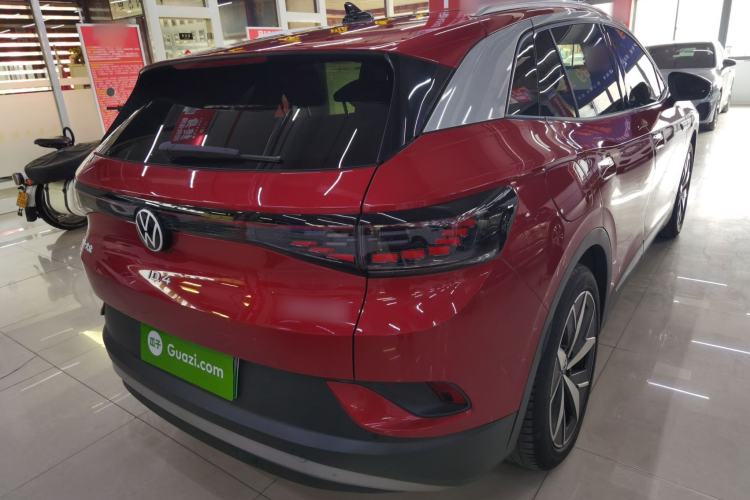 Used Volkswagen ID.4 CROZZ 2022 Long-Range PURE+ Edition
