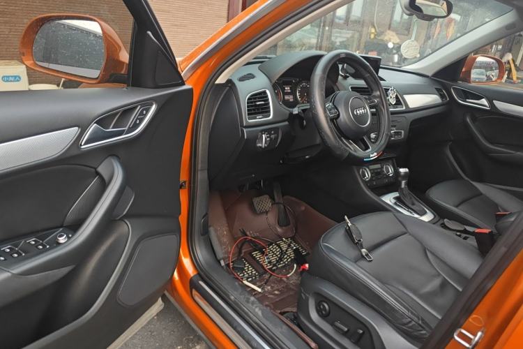 Used Audi Q3 2015 35 TFSI Comfort Model
