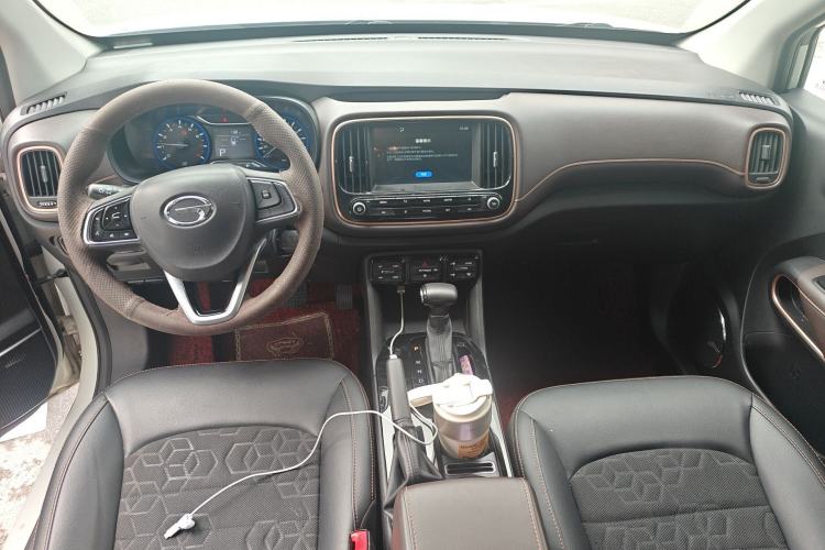 Used GAC Trumpchi GS3 2020 235T Automatic Comfort Edition Center Console