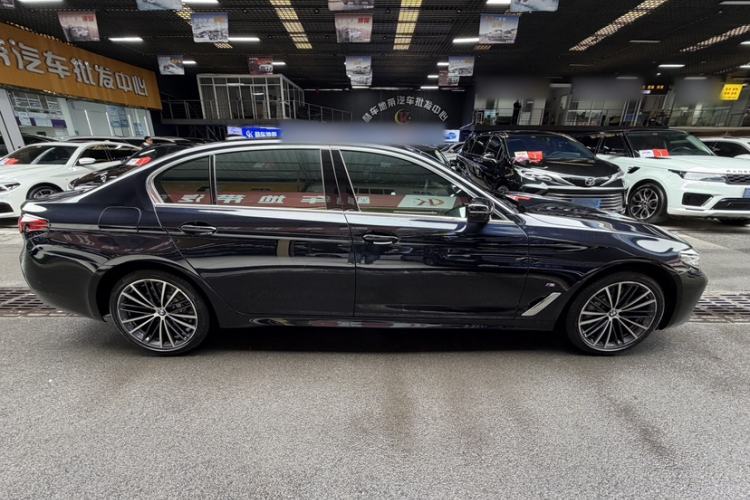 Used BMW 5 Series 2023 530Li Leading Model M Sport Package
