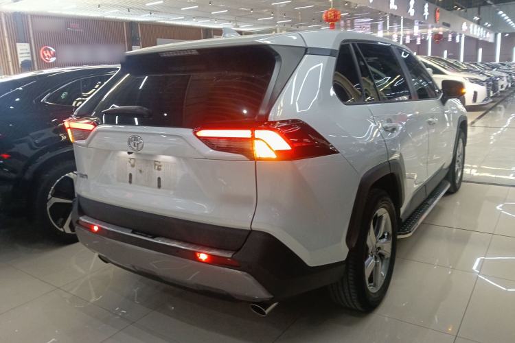 Used Toyota RAV4 2020 2.0L CVT Two-Wheel Drive Fashion Edition
