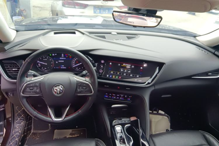 Used Buick Envision 2020 Encore S 652T All-Wheel-Drive Avenir Center Console