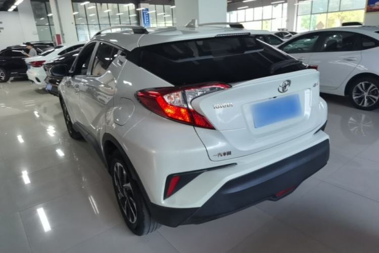 Used Toyota IZOA 2018 2.0L Yichi Edition China V Standard
