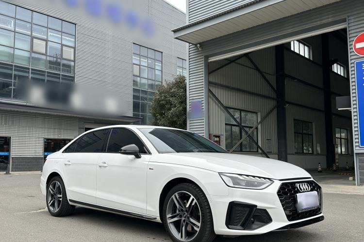 Used Audi A4L 2022 40 TFSI Luxury Dynamic Model