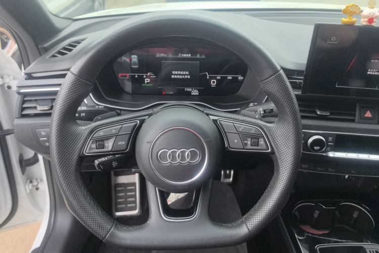 Used Audi A4L 2024 40 TFSI Luxury Dynamic Edition
