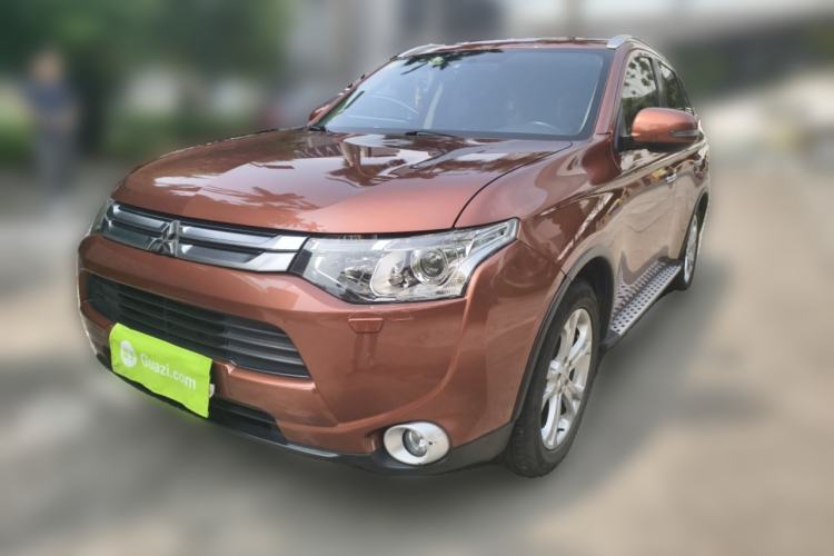 Used Mitsubishi Outlander 2014 2.4L 4x4 Deluxe Value Edition 5 Seats