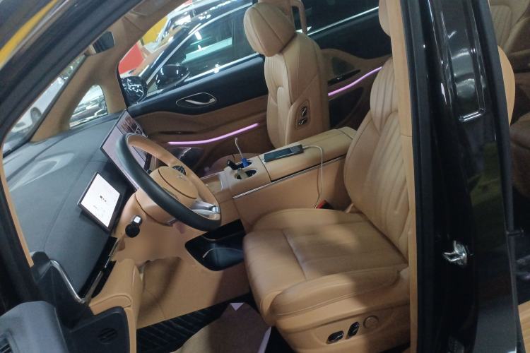 Used VOYAH Dream 2025 PHEV Four-Wheel-Drive Flagship Kunpeng Edition