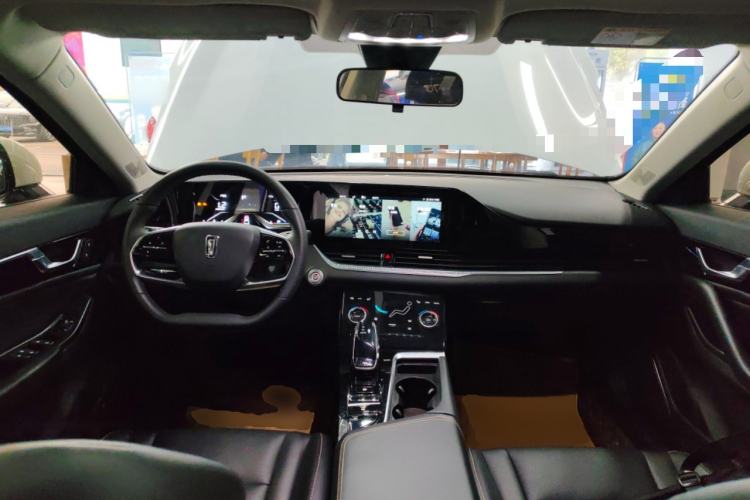 Used Bestune B70 2022 Third Generation 1.5T Automatic Enjoyment Version Center Console