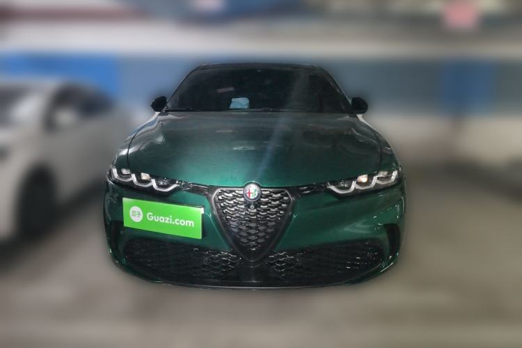 Used Alfa Romeo Tonale 2023 2.0T 268HP AWD Veloce Track Edition Front