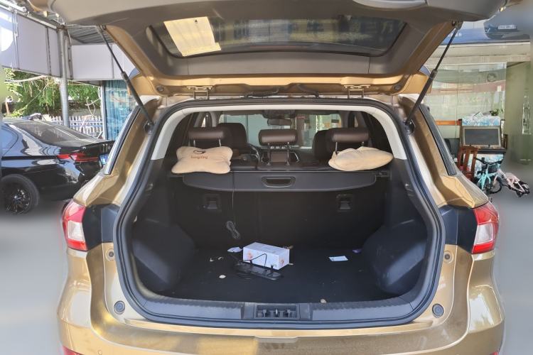 Used GAC Trumpchi GS4 2015 200T G-DCT Luxury Edition Trunk