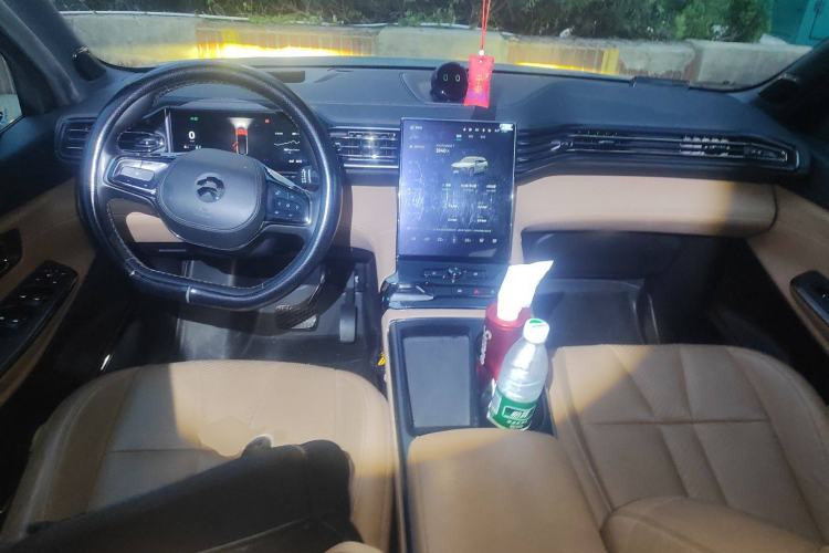 Used Nio ES8 2020 415 km Range 7-Seater Version
