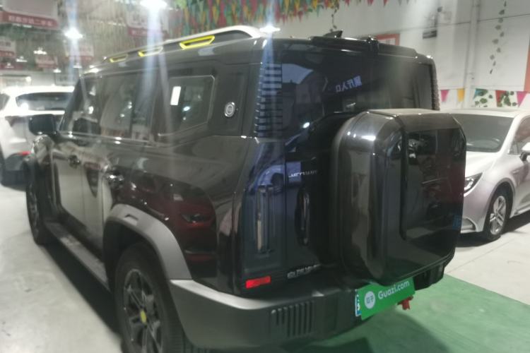 Used JETOUR Traveler 2023 2.0T All-Wheel-Drive CrossPRO
