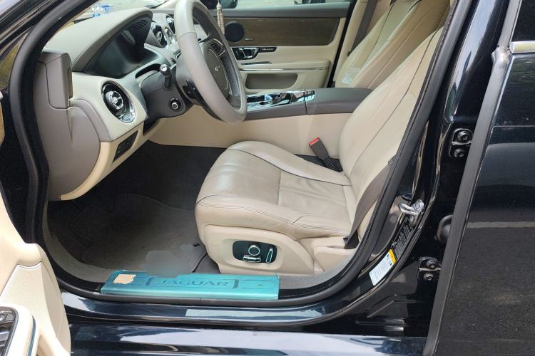 Used Jaguar XJ 2016 XJL 3.0 SC Four-Wheel Drive Panoramic Business Edition