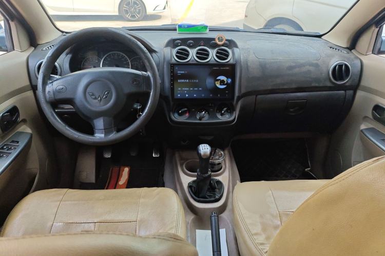 Used Wuling Hongguang 2010 1.4L Standard Version
