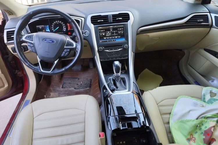 Used Ford Mondeo 2013 2.0L GTDi 200 Luxury Model